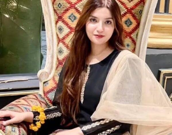 Matchmaking Service Online | Female Marriage Proposal in United States